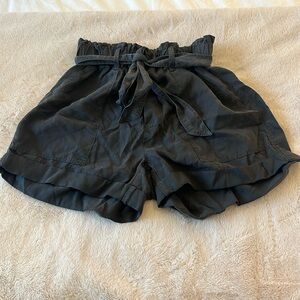Aerie paper bag shorts size:xs
